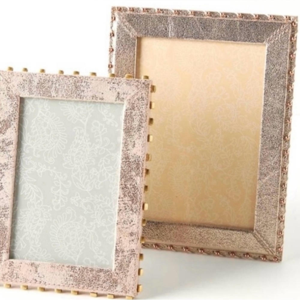 Anthropologie 2- 4X6 Juniper Leather Frames - Picture 2 of 7
